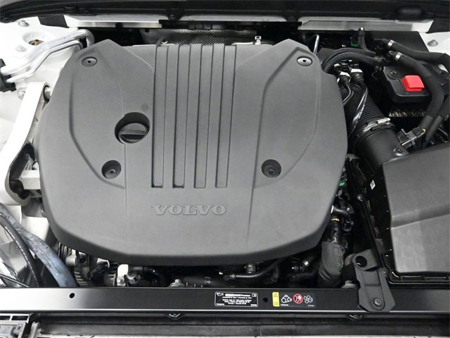 Used 2024 Volvo S60 B5 Plus w/ Climate Package image 28