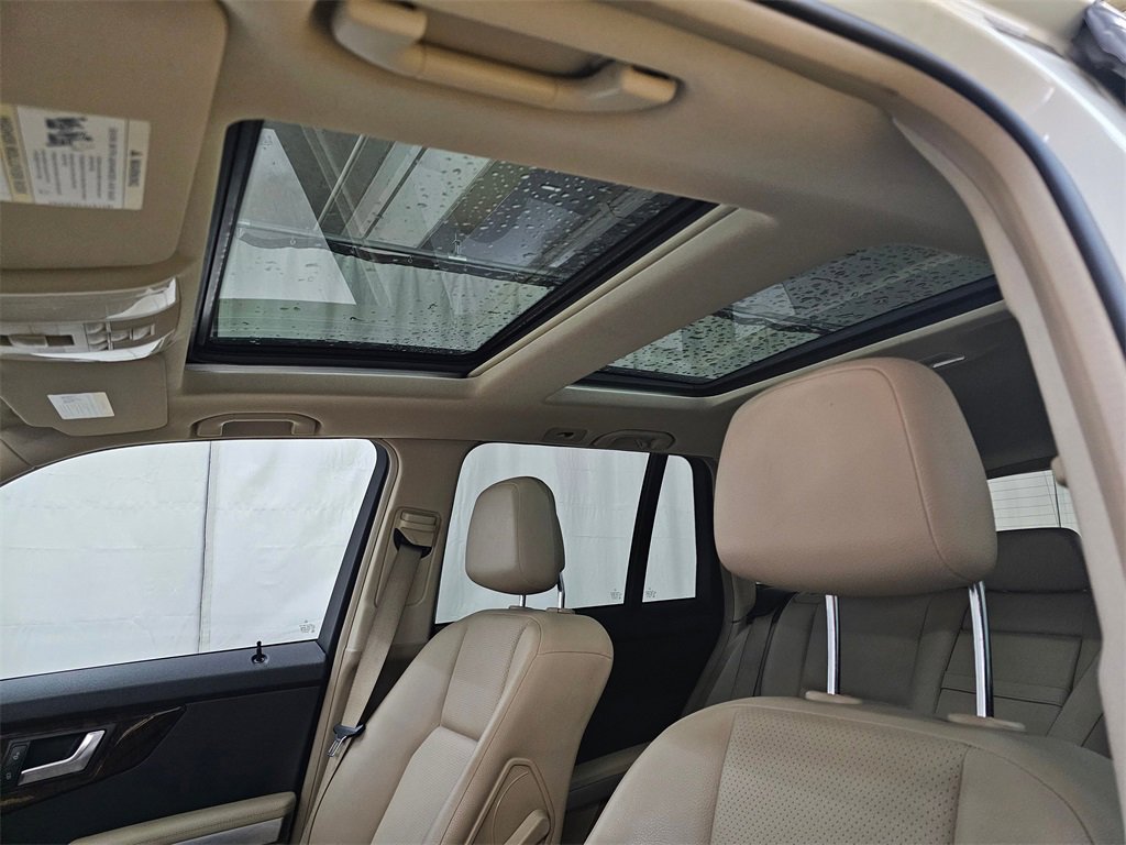 Used 2012 Mercedes-Benz GLK 350 4MATIC image 23