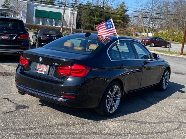 Used 2018 BMW 330i xDrive Sedan w/ Convenience Package AWD/4WD image 5