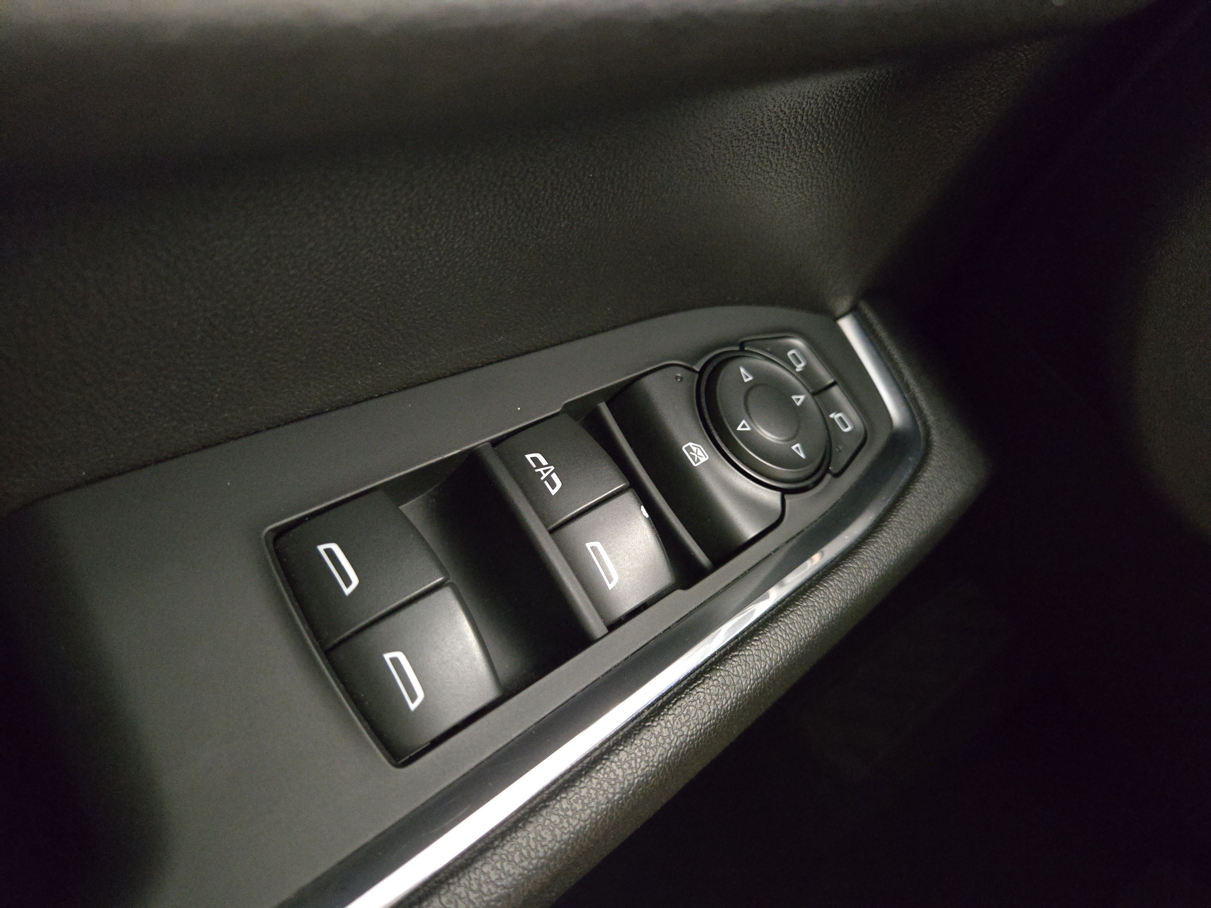 Certified 2023 Chevrolet Silverado 1500 LT AWD/4WD image 28