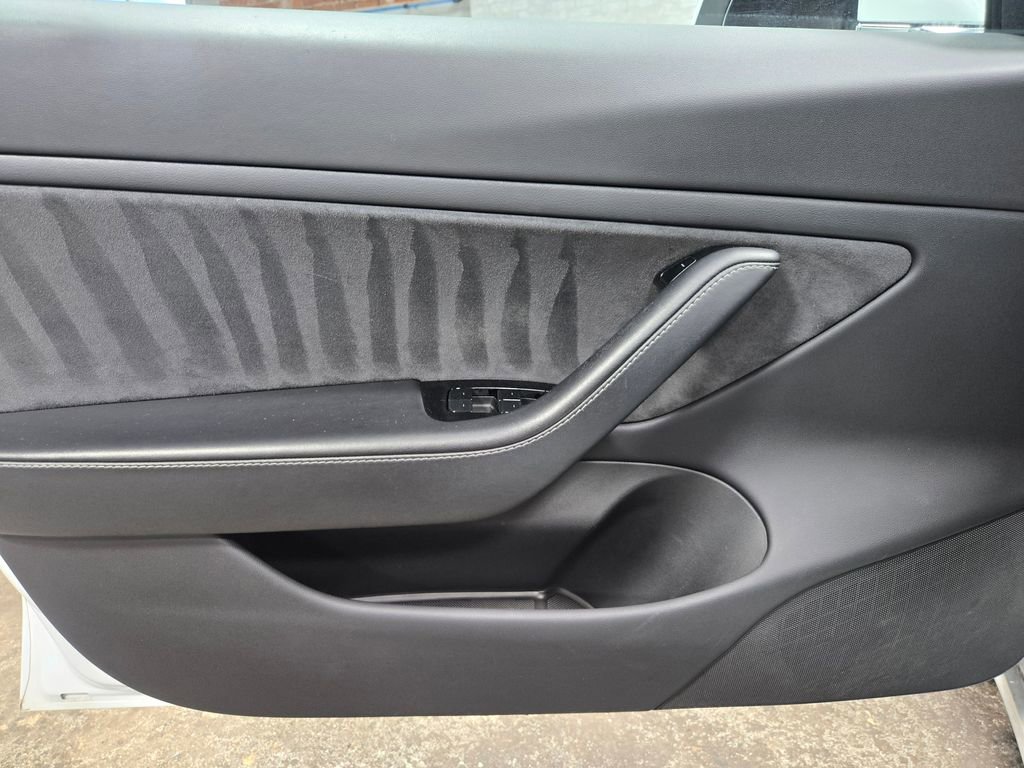 Used 2019 Tesla Model 3 Long Range AWD/4WD image 8