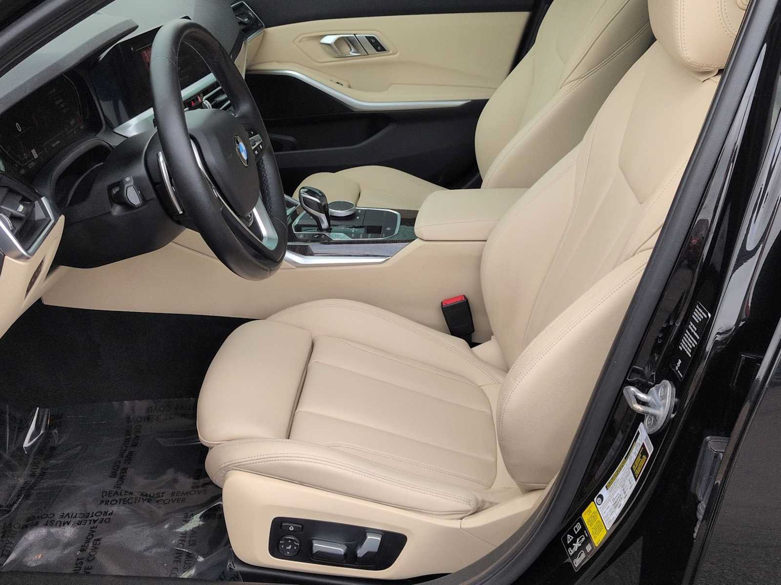 Used 2019 BMW 330i xDrive Sedan w/ Premium Package AWD/4WD image 16