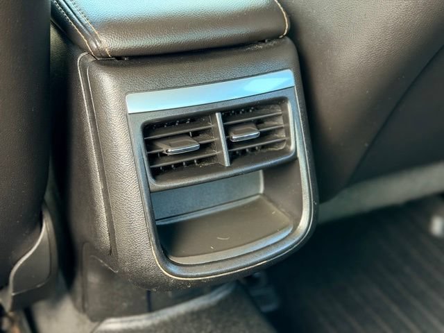 Used 2016 Chevrolet Impala LT w/ Convenience Package FWD image 21