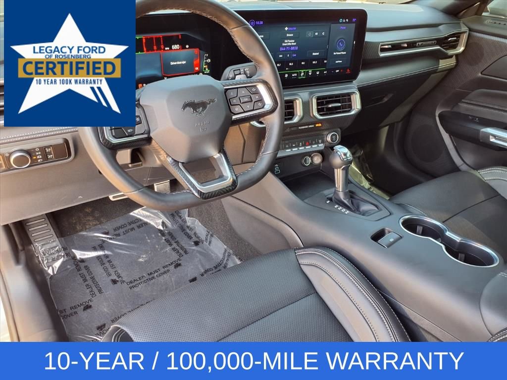 Used 2025 Ford Mustang GT Premium image 9