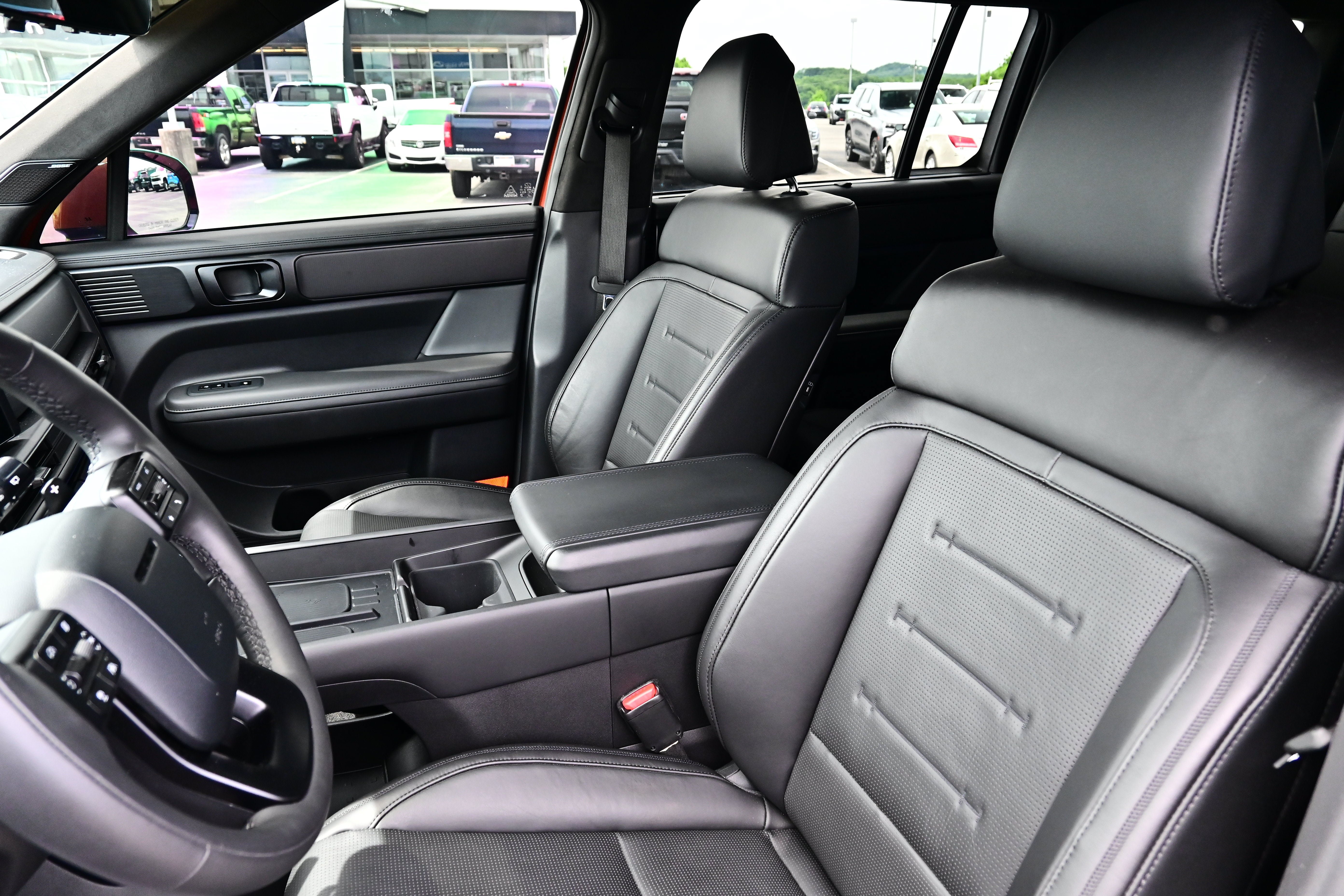 Used 2024 Hyundai Santa Fe Calligraphy AWD/4WD image 26