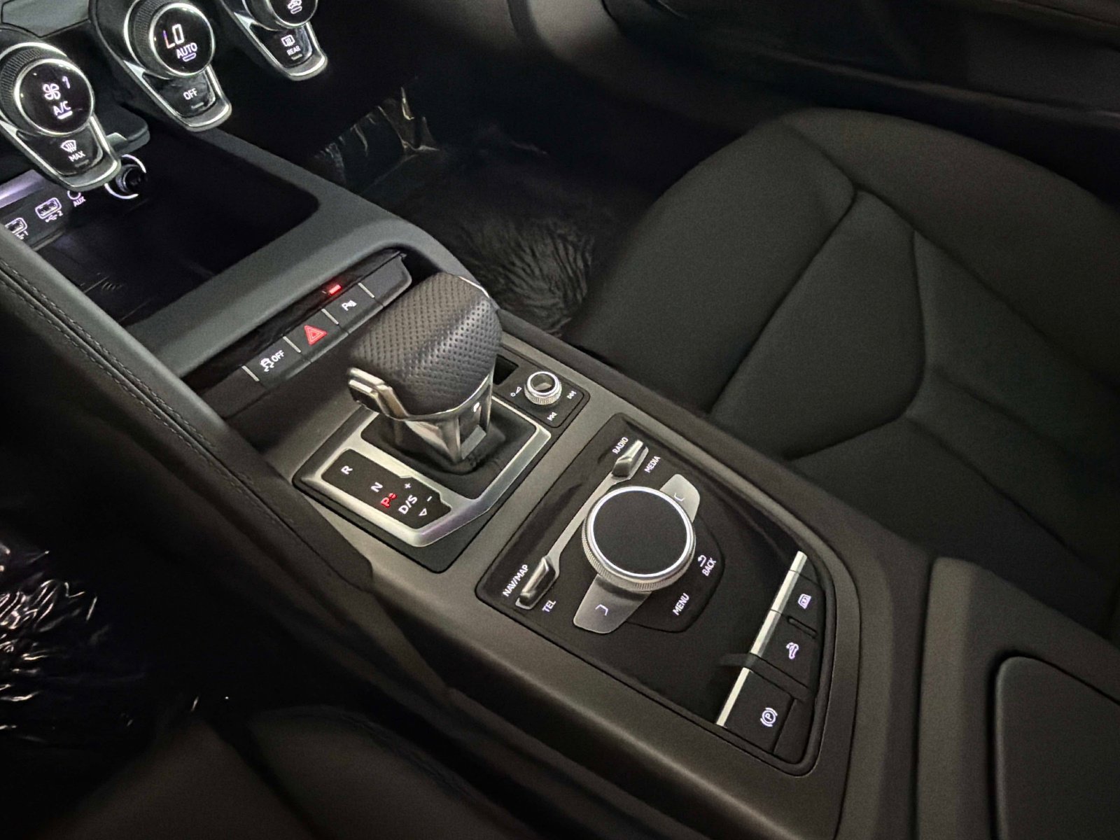 Used 2023 Audi R8 V10 performance image 37