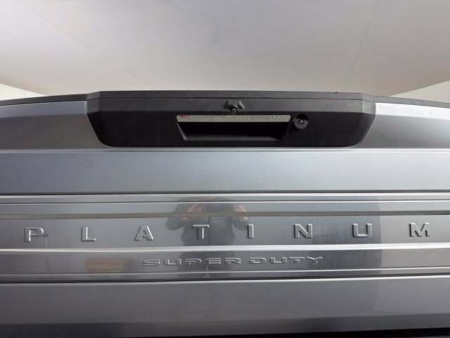 Used 2022 Ford F350 Platinum w/ FX4 Off-Road Package AWD/4WD image 14