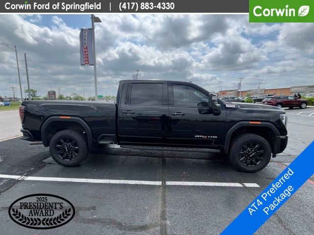 Used 2025 GMC Sierra 2500 AT4 w/ AT4 Premium Plus Package image 4
