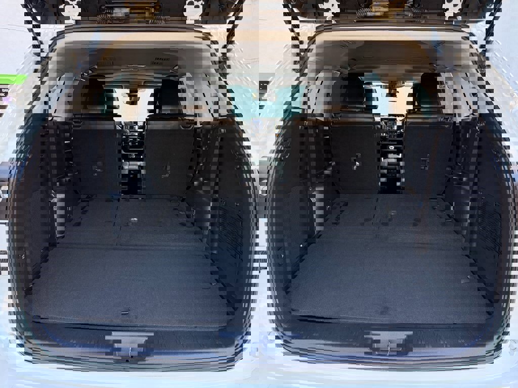 Used 2022 Toyota Highlander Limited image 14