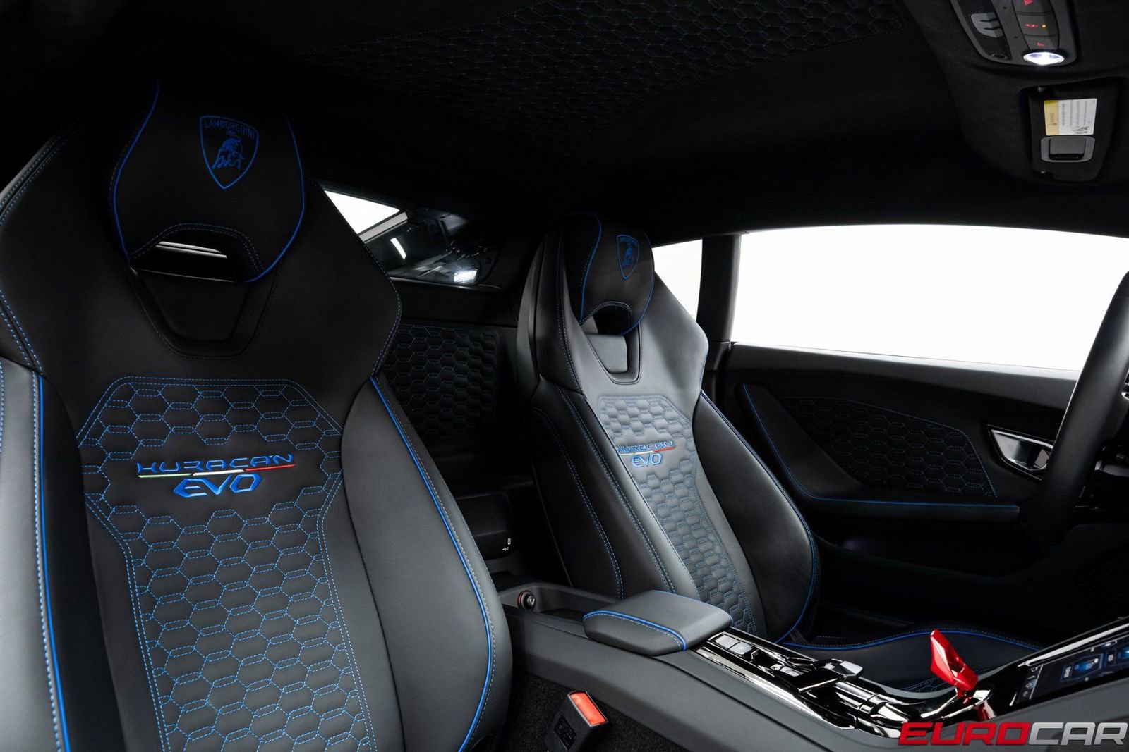 Used 2023 Lamborghini Huracan EVO image 33