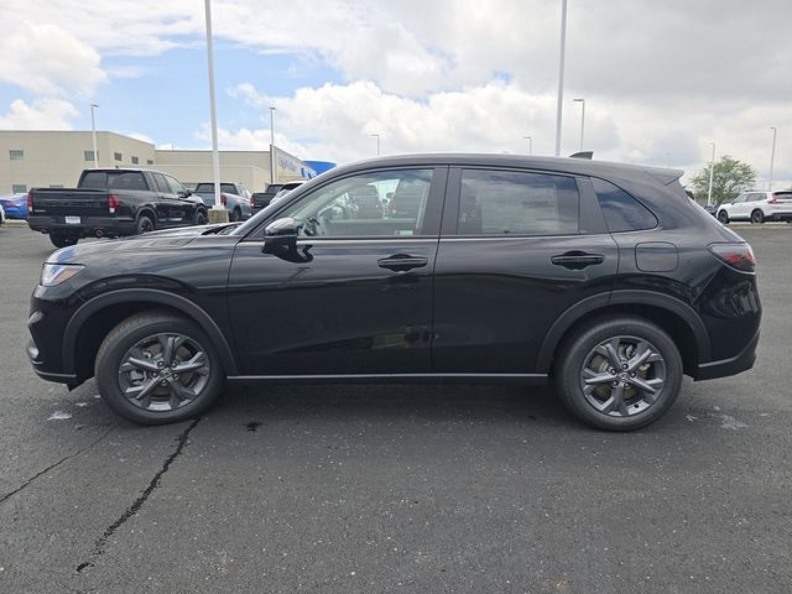 New 2026 Honda HR-V LX image 8