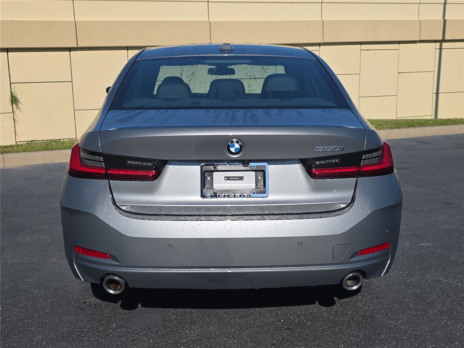 Used 2025 BMW 330i Sedan RWD image 3