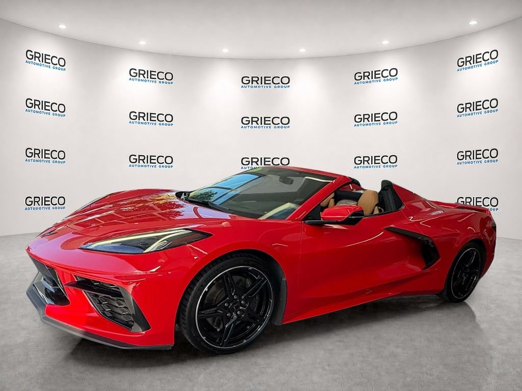 Used 2021 Chevrolet Corvette Stingray Premium Conv w/ Z51 Performance Package RWD image 3