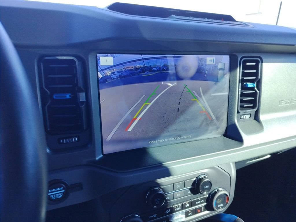 Used 2024 Ford Bronco Black Diamond image 9