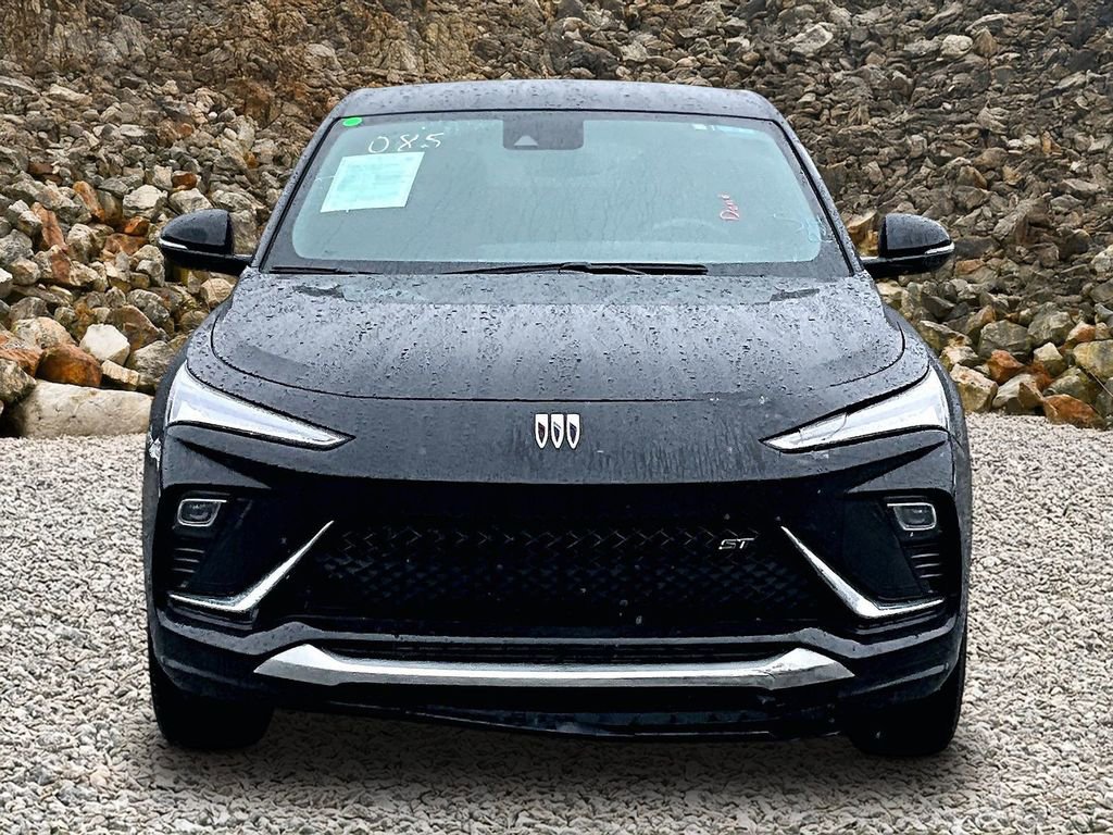 Used 2025 Buick Envista Sport Touring image 3