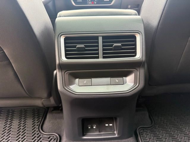 New 2026 Volkswagen Atlas Cross Sport SEL image 22