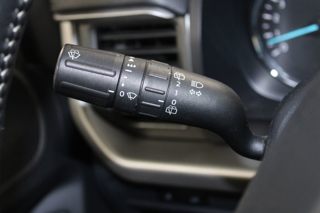 Used 2024 Ford Expedition Max XLT image 42