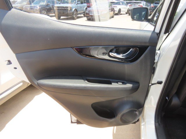 Used 2021 Nissan Rogue Sport SL w/ Premium Package FWD image 14
