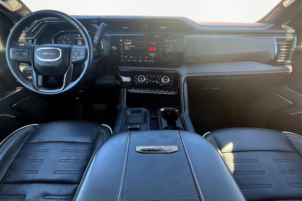 Used 2024 GMC Sierra 2500 AT4X w/ AT4X AEV Edition image 16