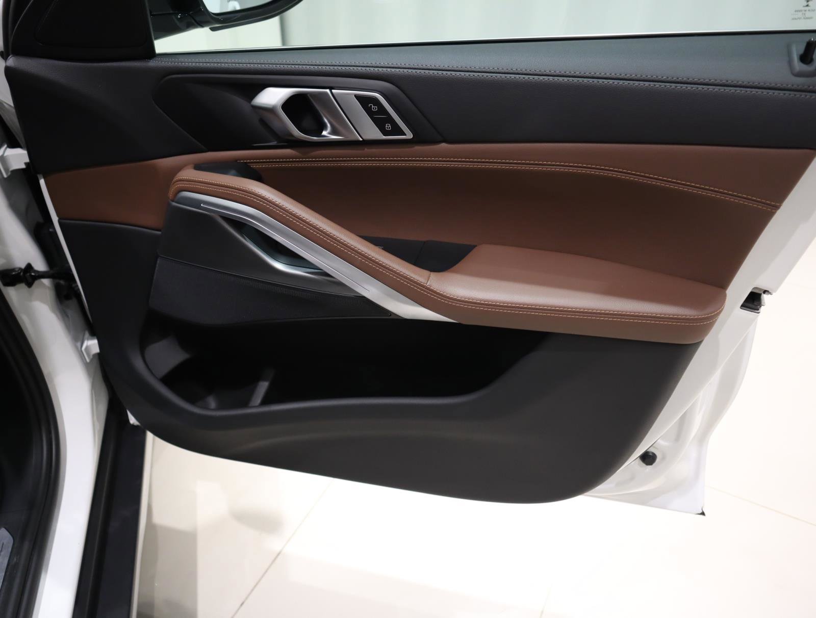 Certified 2014 Ferrari 458 Spider image 58