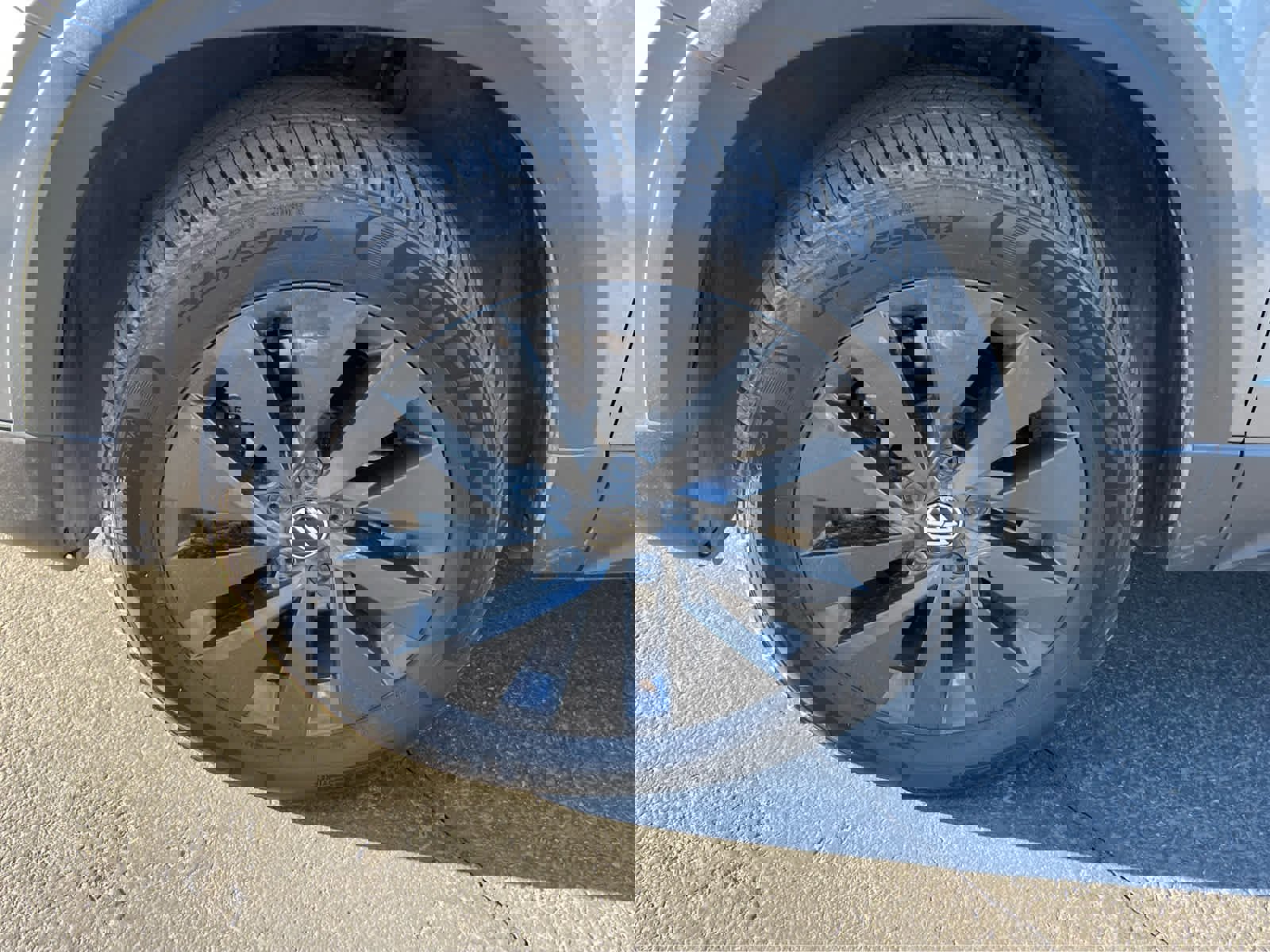 Used 2022 Volkswagen Taos S image 13