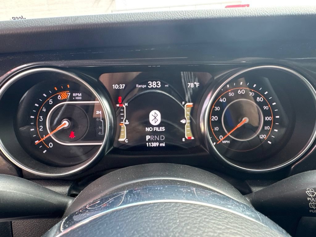 Used 2023 Jeep Wrangler Unlimited Sahara AWD/4WD image 42