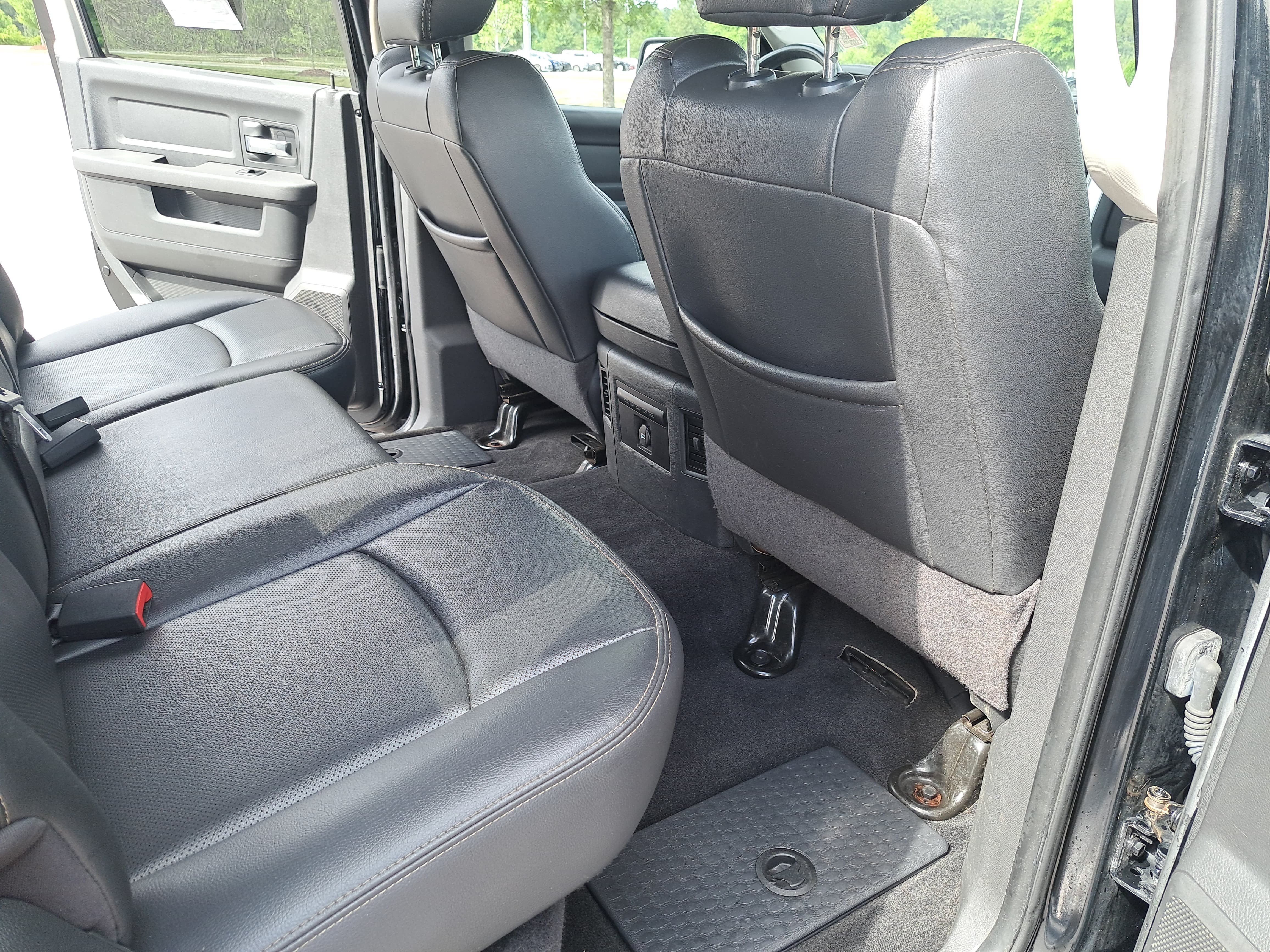 Used 2012 RAM 1500 Sport w/ Sport Premium Group AWD/4WD image 11