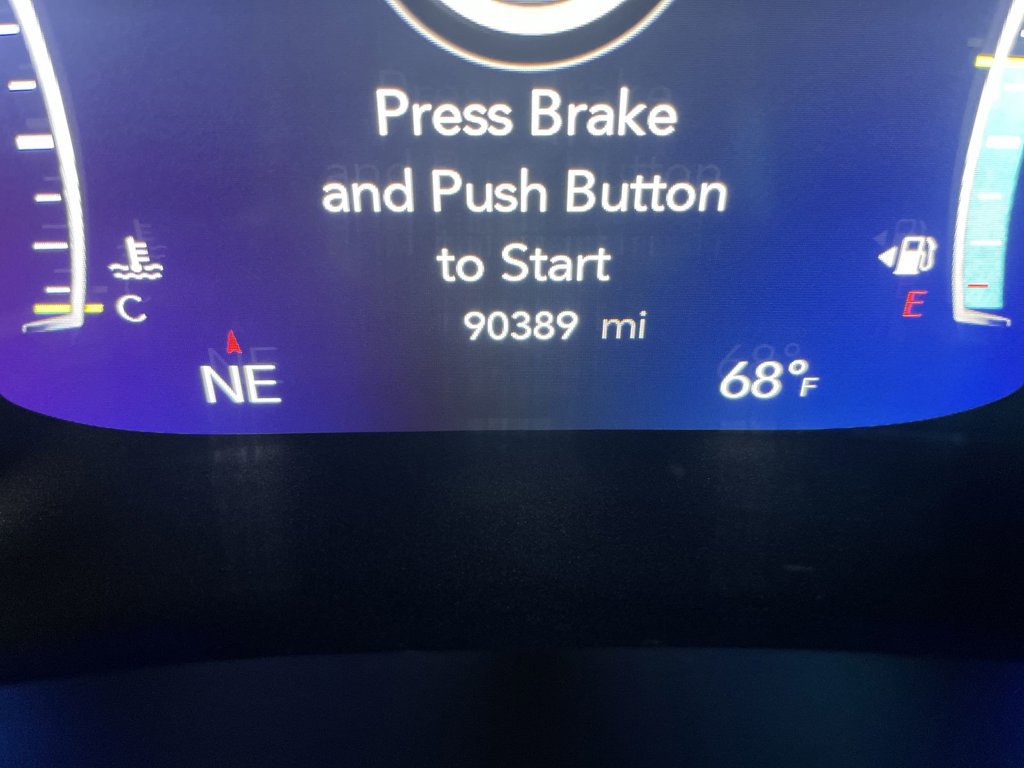 Used 2019 Chrysler Pacifica Touring-L Plus FWD image 6