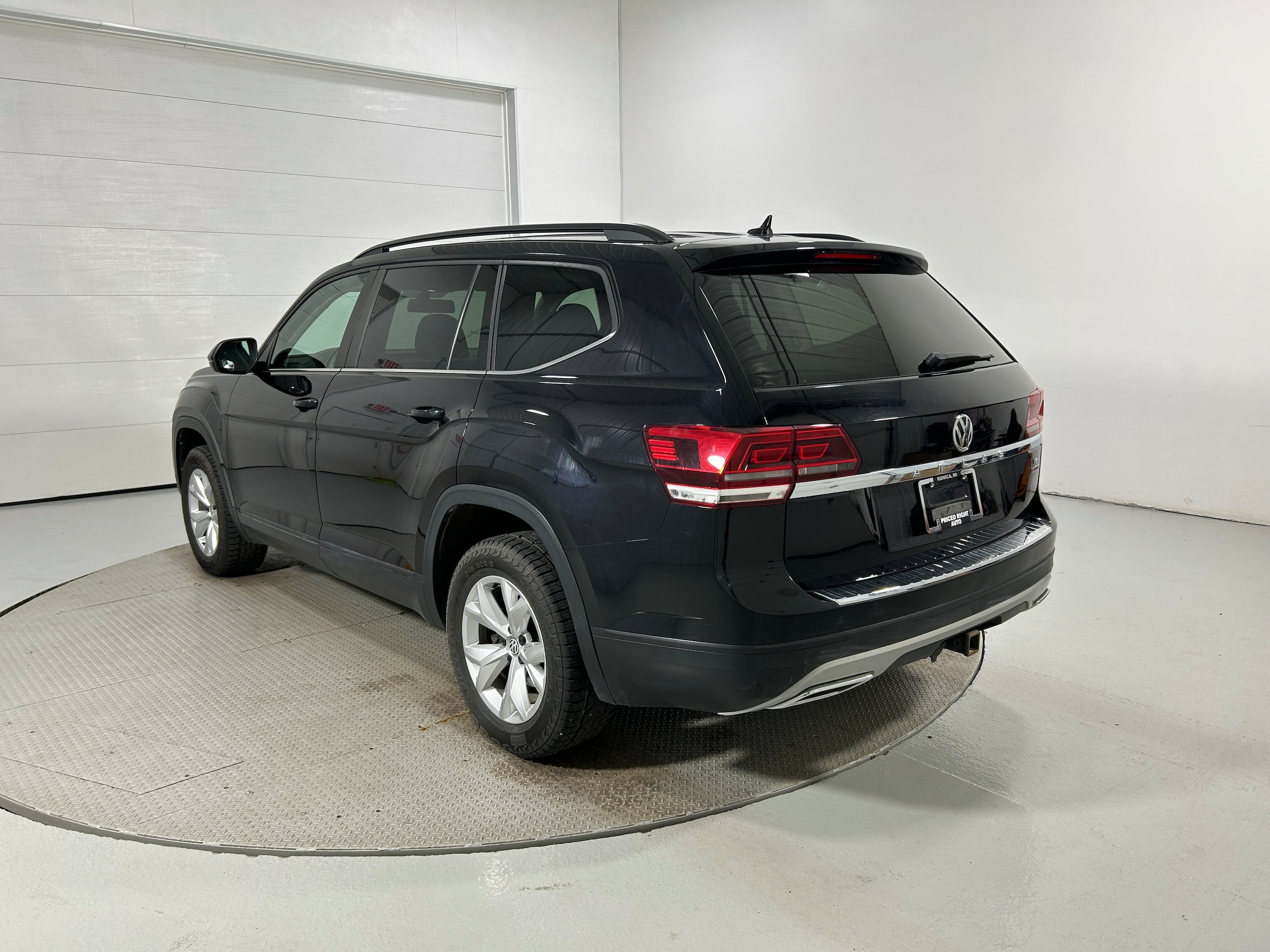 Used 2020 Volkswagen Atlas S w/ Towing Package AWD/4WD image 18