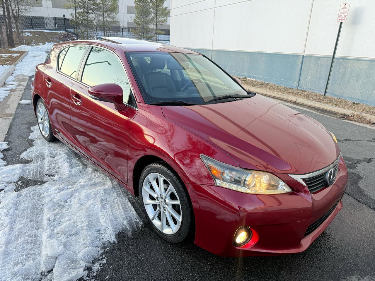 Used 2013 Lexus CT 200h w/ Premium Pkg w/Navigation image 12