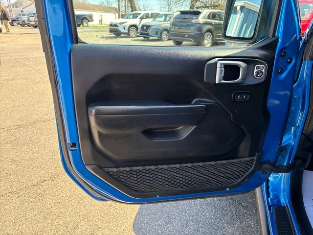 Used 2024 Jeep Wrangler Unlimited Sport AWD/4WD image 10