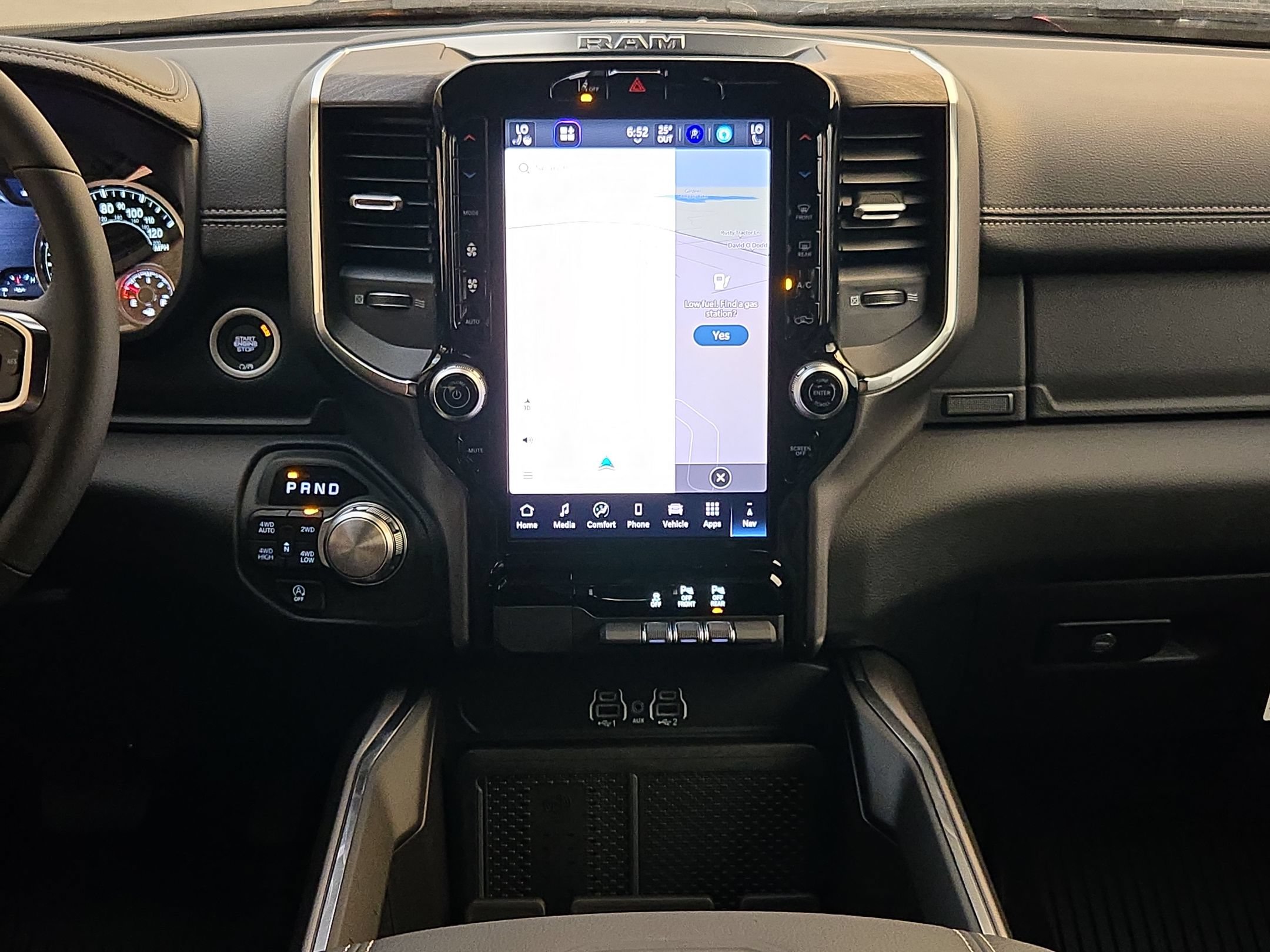 New 2027 RAM 1500 Laramie AWD/4WD image 16
