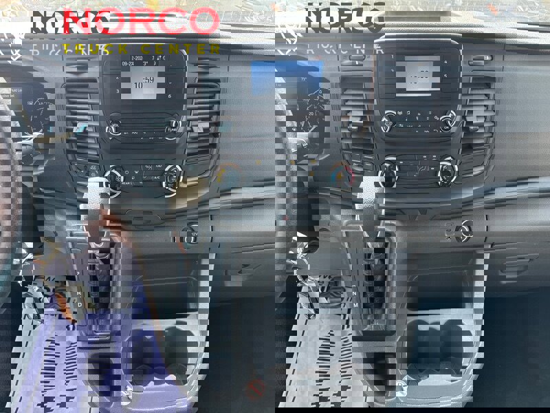 Used 2021 Ford Transit 350 XLT image 21