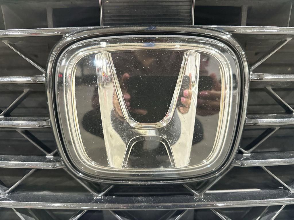 Used 2023 Honda Accord EX image 27