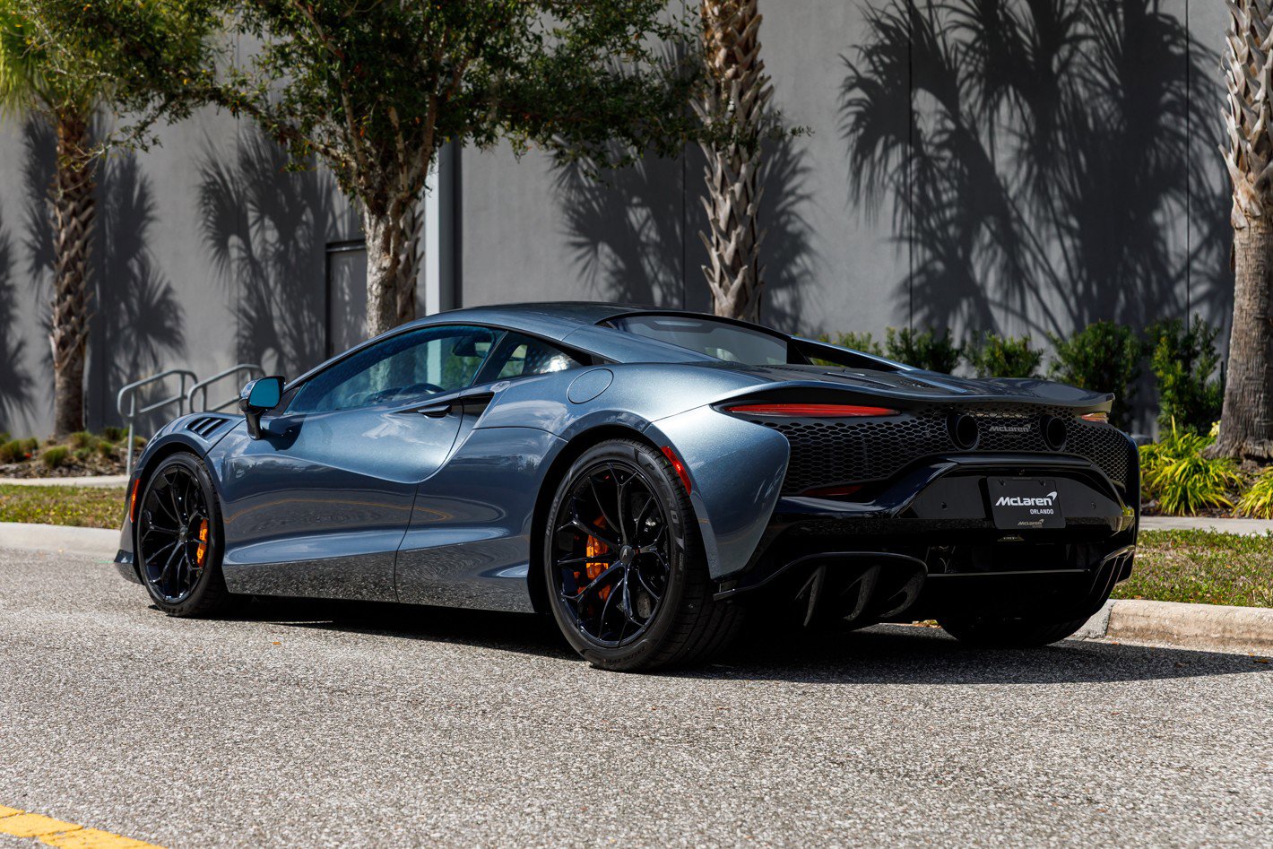 Used 2026 McLaren Artura RWD image 48