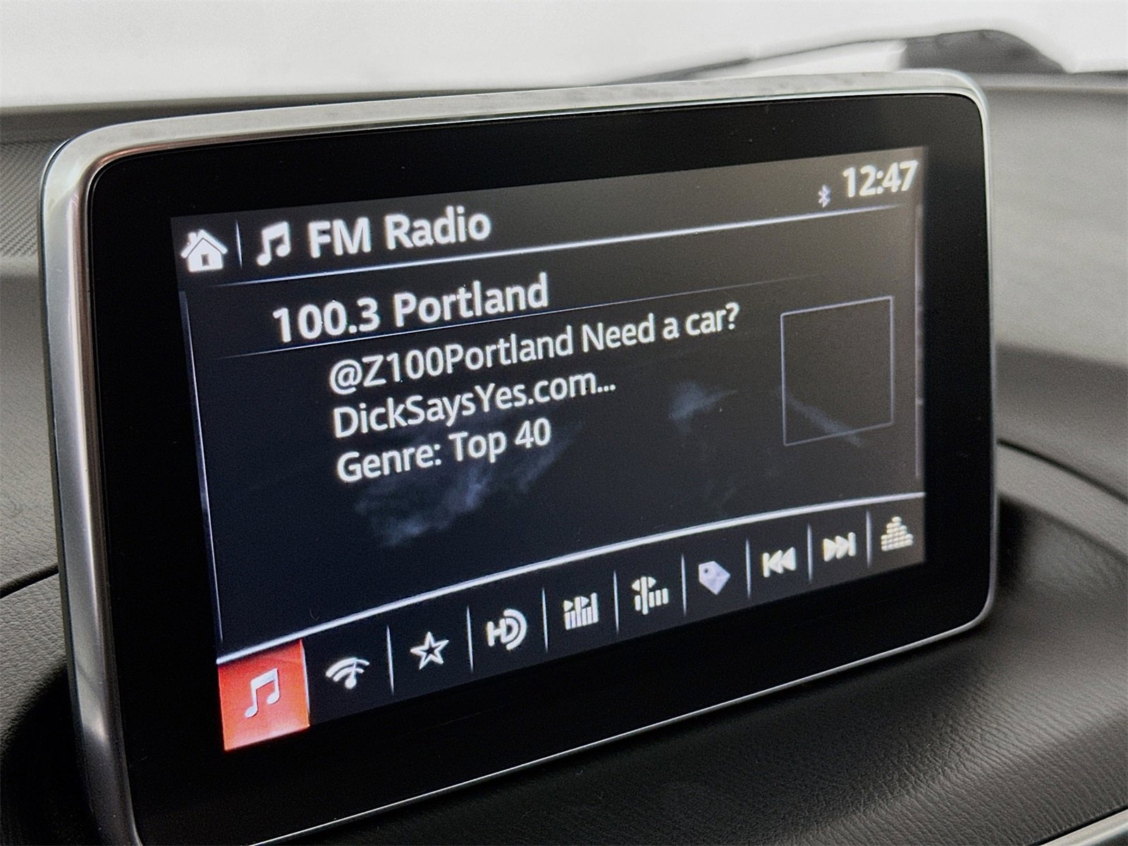 Used 2016 MAZDA MAZDA3 i Sport image 15