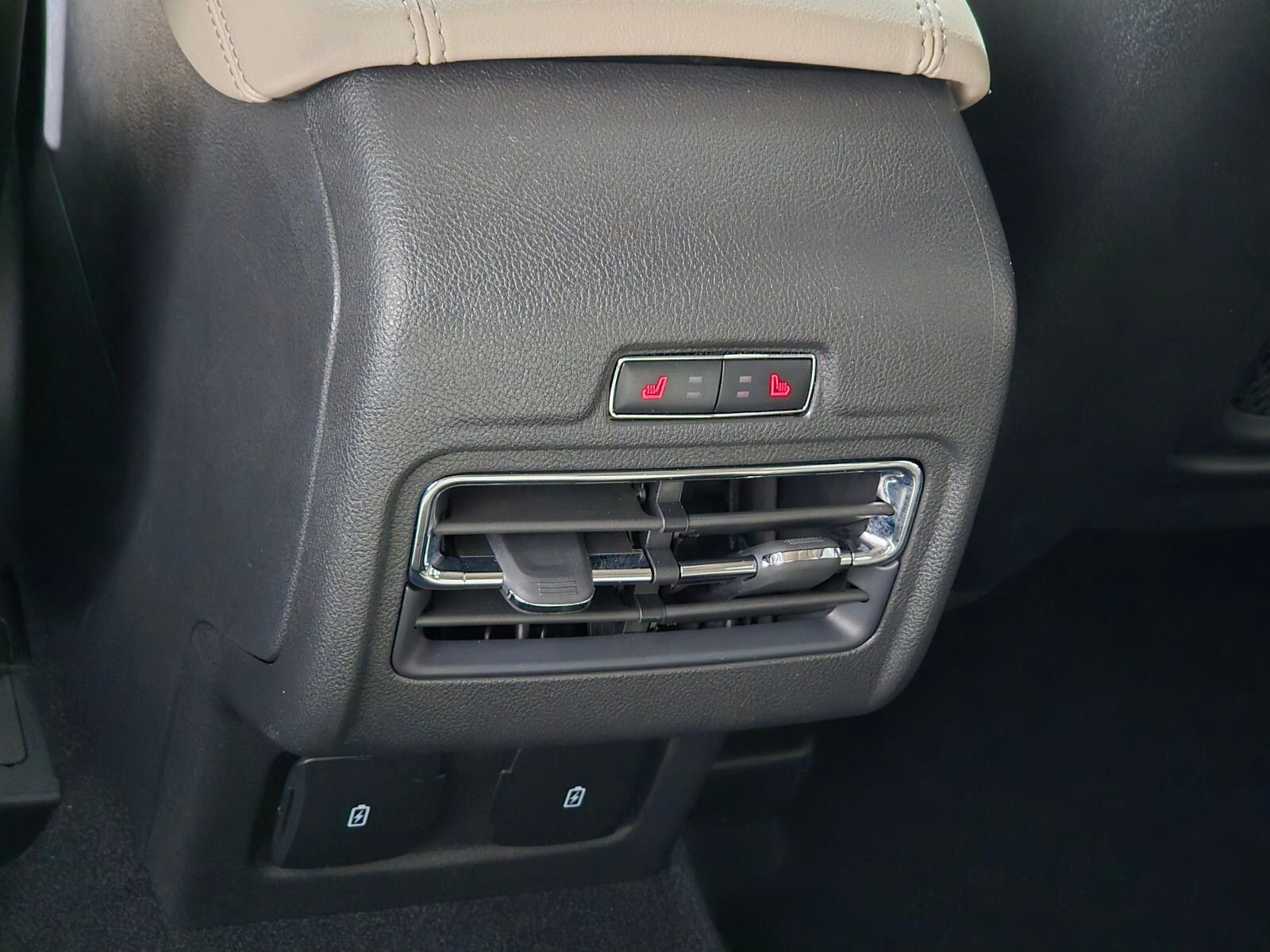 Used 2026 Lincoln Corsair Reserve image 15