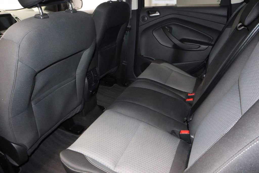 Certified 2017 Ford Escape SE w/ Equipment Group 201A FWD image 21