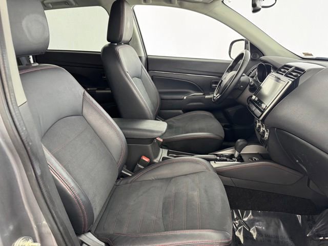 Used 2023 Mitsubishi Outlander Sport SE AWD/4WD image 24