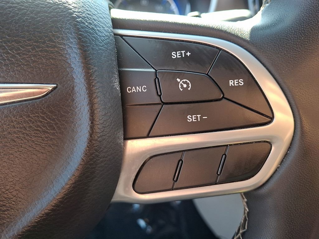 Used 2023 Chrysler Voyager LX FWD image 24