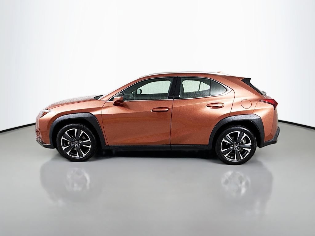Certified 2025 Lexus UX 300h FWD w/ Accessory Package (Z2) image 8