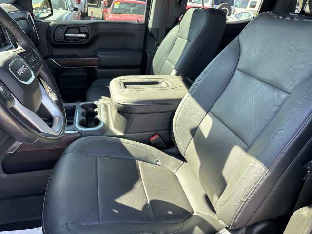 Used 2022 GMC Sierra 1500 SLT w/ SLT Premium Plus Package AWD/4WD image 27