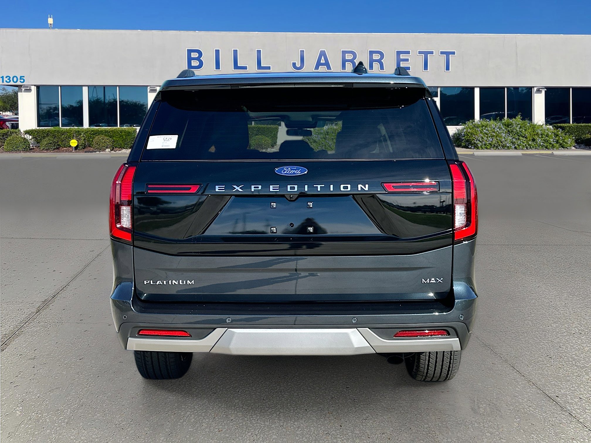 New 2025 Ford Expedition Max Platinum w/ Driver's Package image 5