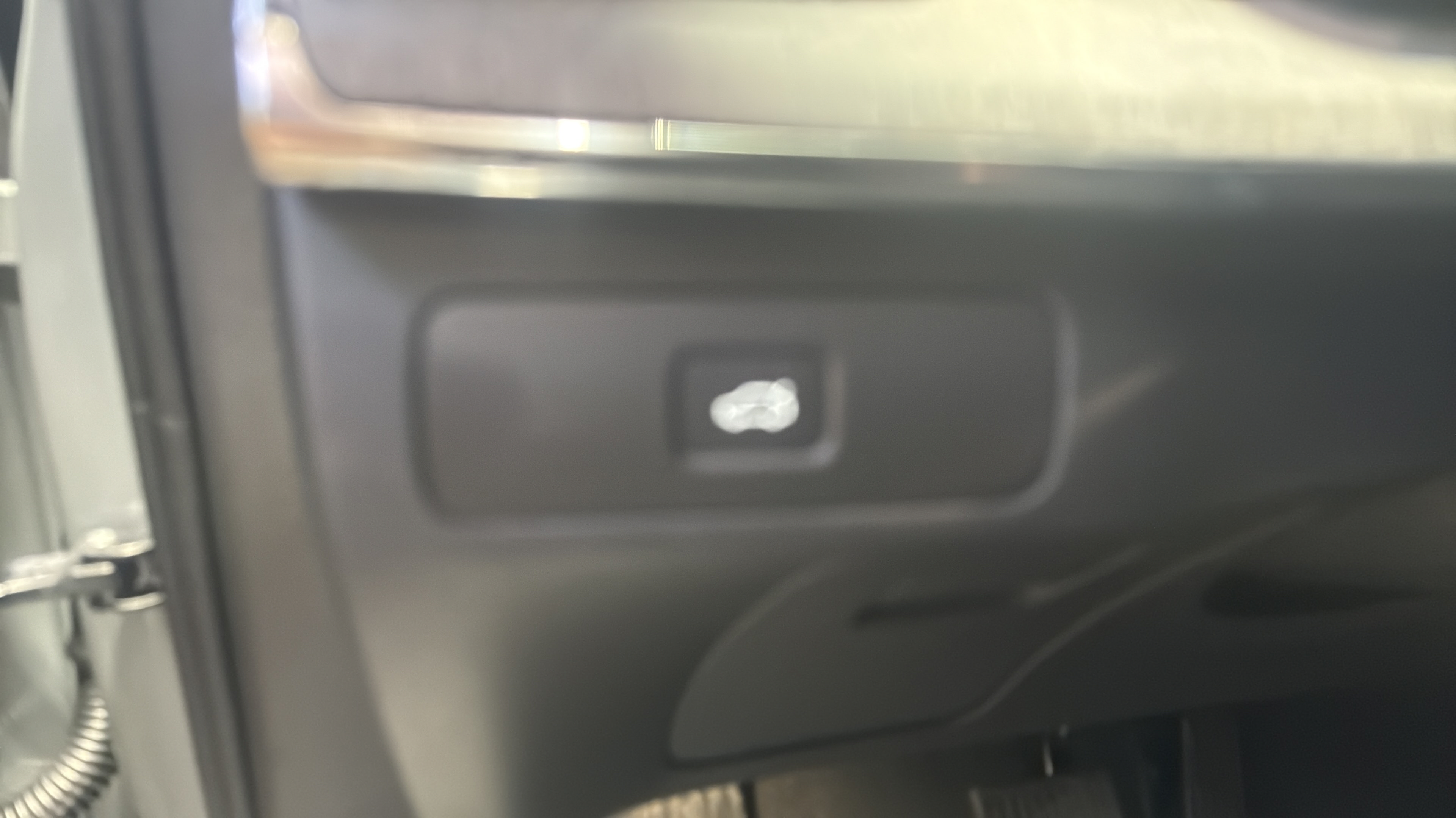 New 2027 Volvo XC90 B6 Ultra AWD/4WD image 14