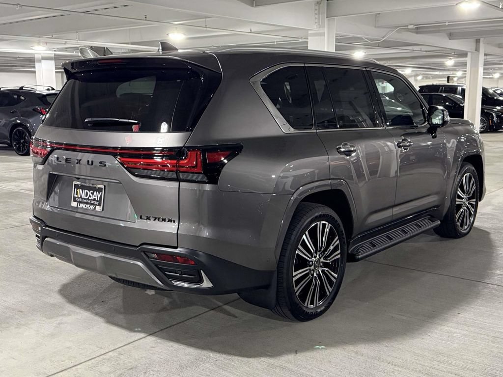 New 2026 Lexus LX 700h Luxury AWD/4WD image 9