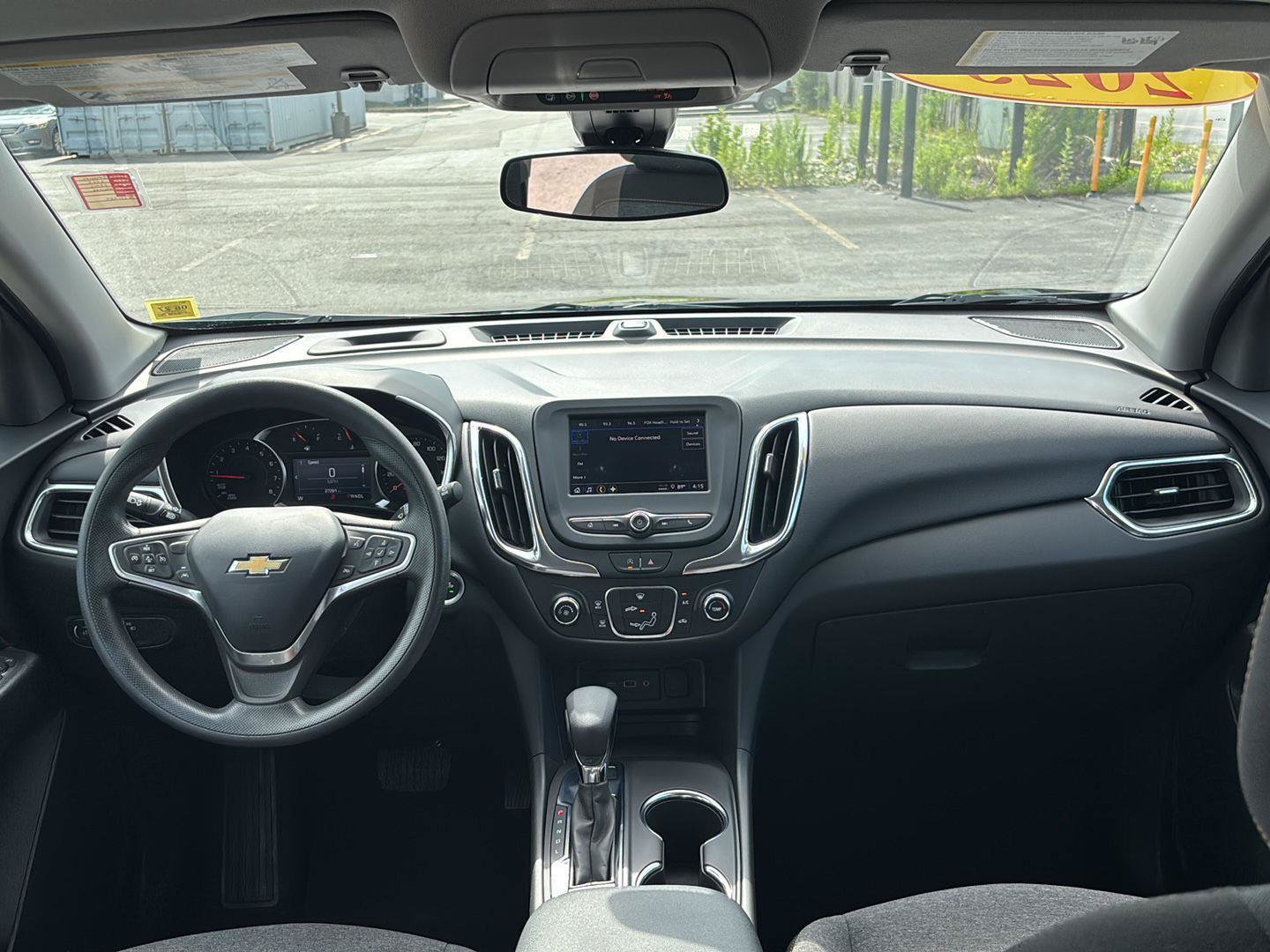 Used 2023 Chevrolet Equinox LT AWD/4WD image 11