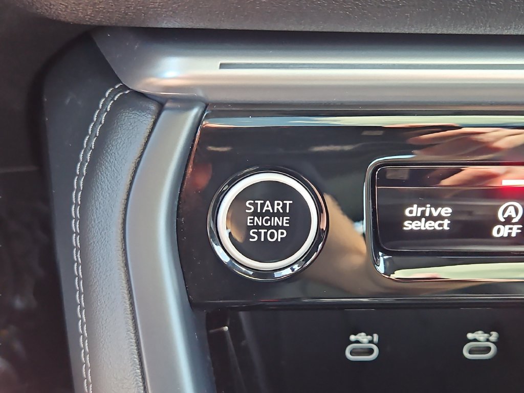 Certified 2025 Audi Q5 Premium w/ Convenience Package AWD/4WD image 23