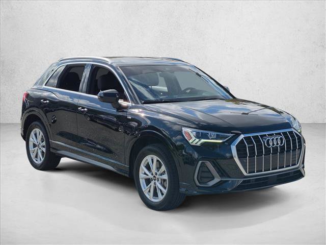 Used 2023 Audi Q3 2.0T Premium Plus AWD/4WD image 3