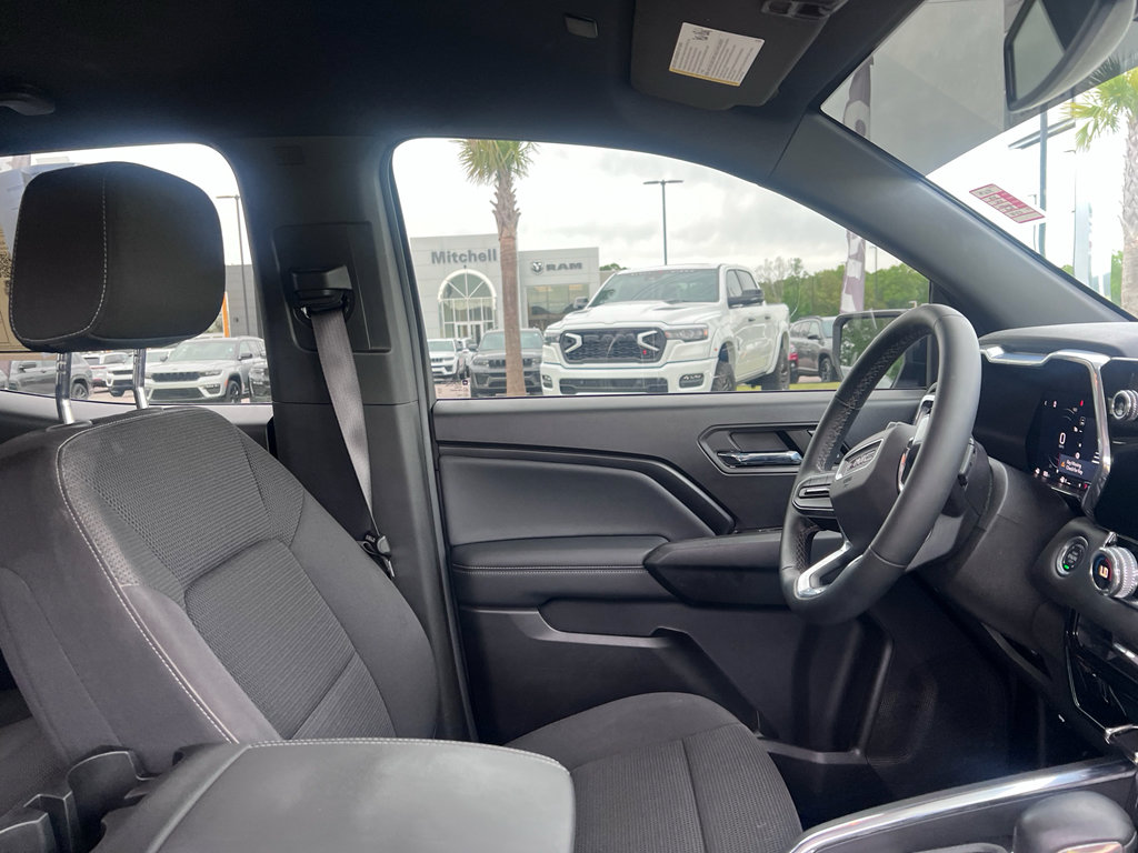 Used 2024 GMC Canyon Elevation w/ Convenience Package image 17