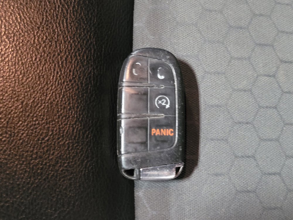 Used 2018 Jeep Compass Latitude w/ Popular Equipment Group image 32